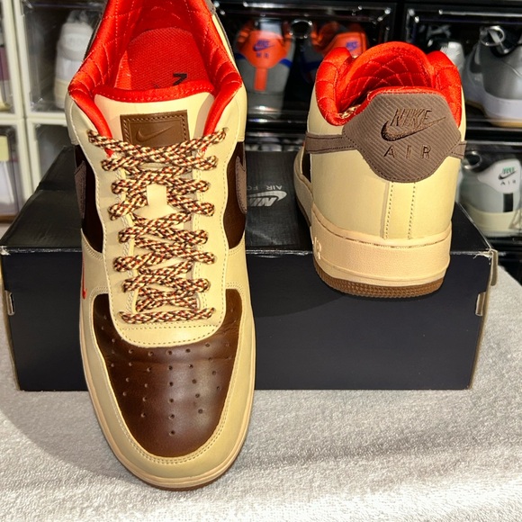 Nike Air Force 1 \'07 in the Light British Tan/Cacao Wow HQ3447-222. Original Box